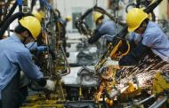 Carmakers brace for a terrible year as China's slowdown deepens