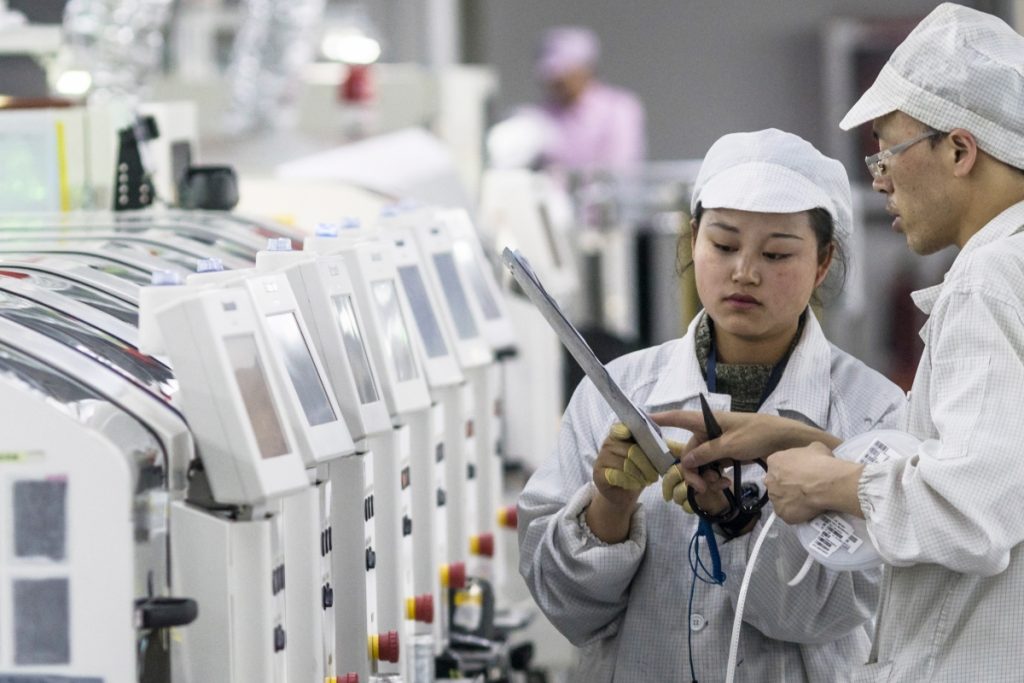 China to make forced technology transfer illegal as Beijing tries to woo back foreign investors