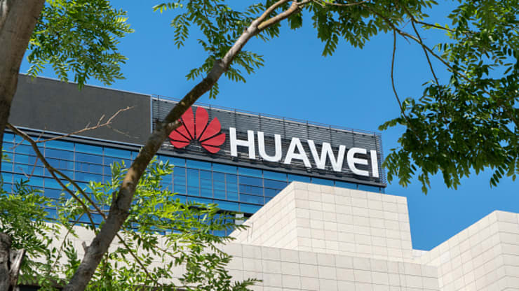 Huawei reports 16.5% drop in revenues in first quarter, warns of ‘another challenging year’ ahead